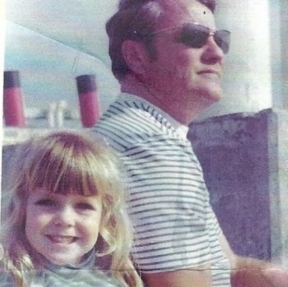 Meet your Posher, Julia - Picture 1 of 1